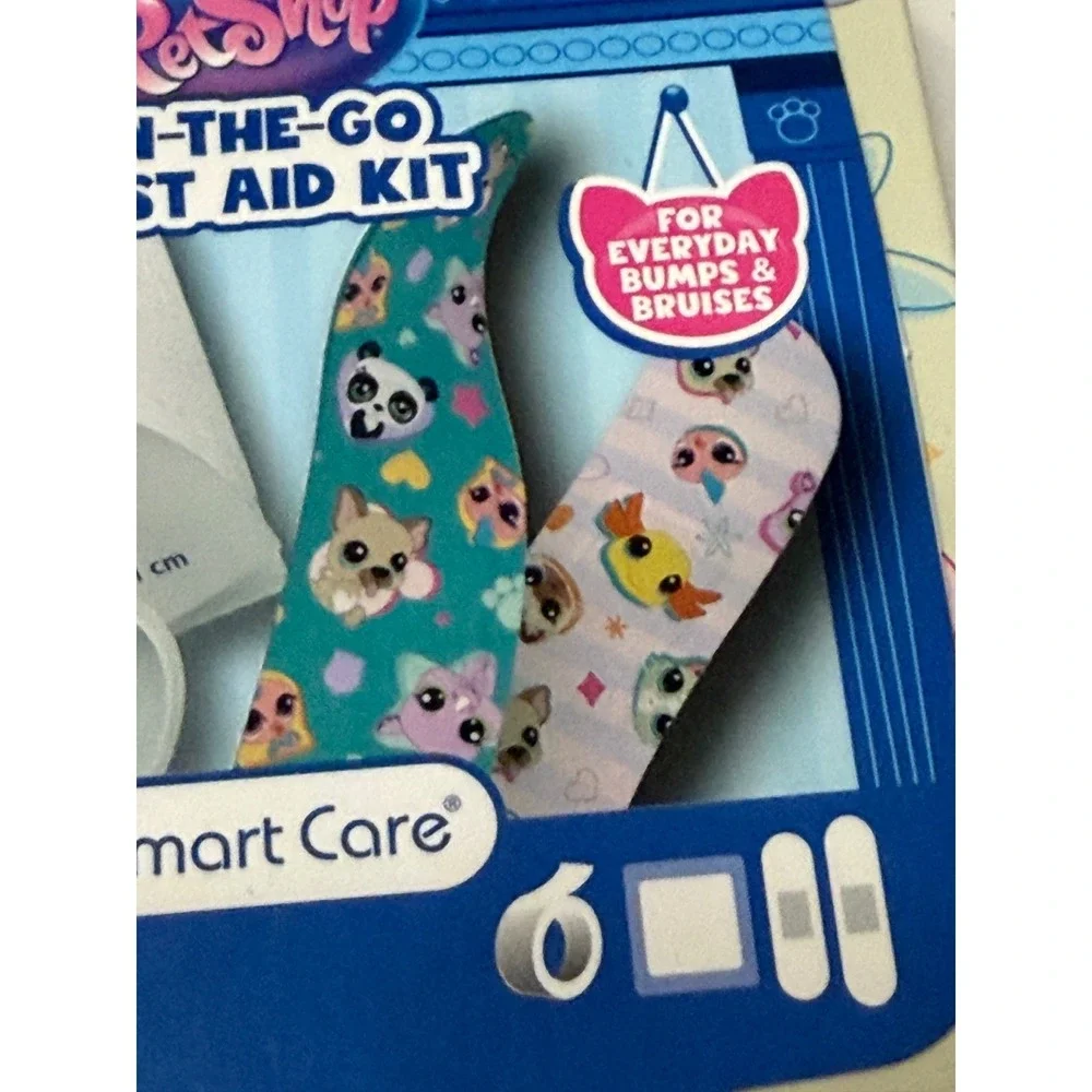 Littlest Pet Shop On-The-Go First Aid Kit 21pc Smart Care Collectible Tin 88898